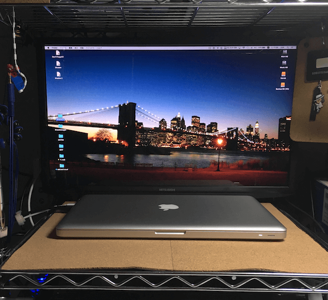 Macbook Pro を閉じたまま使う『クラムシェルモード』と 熱対策について 気まぐれなんでもブログ